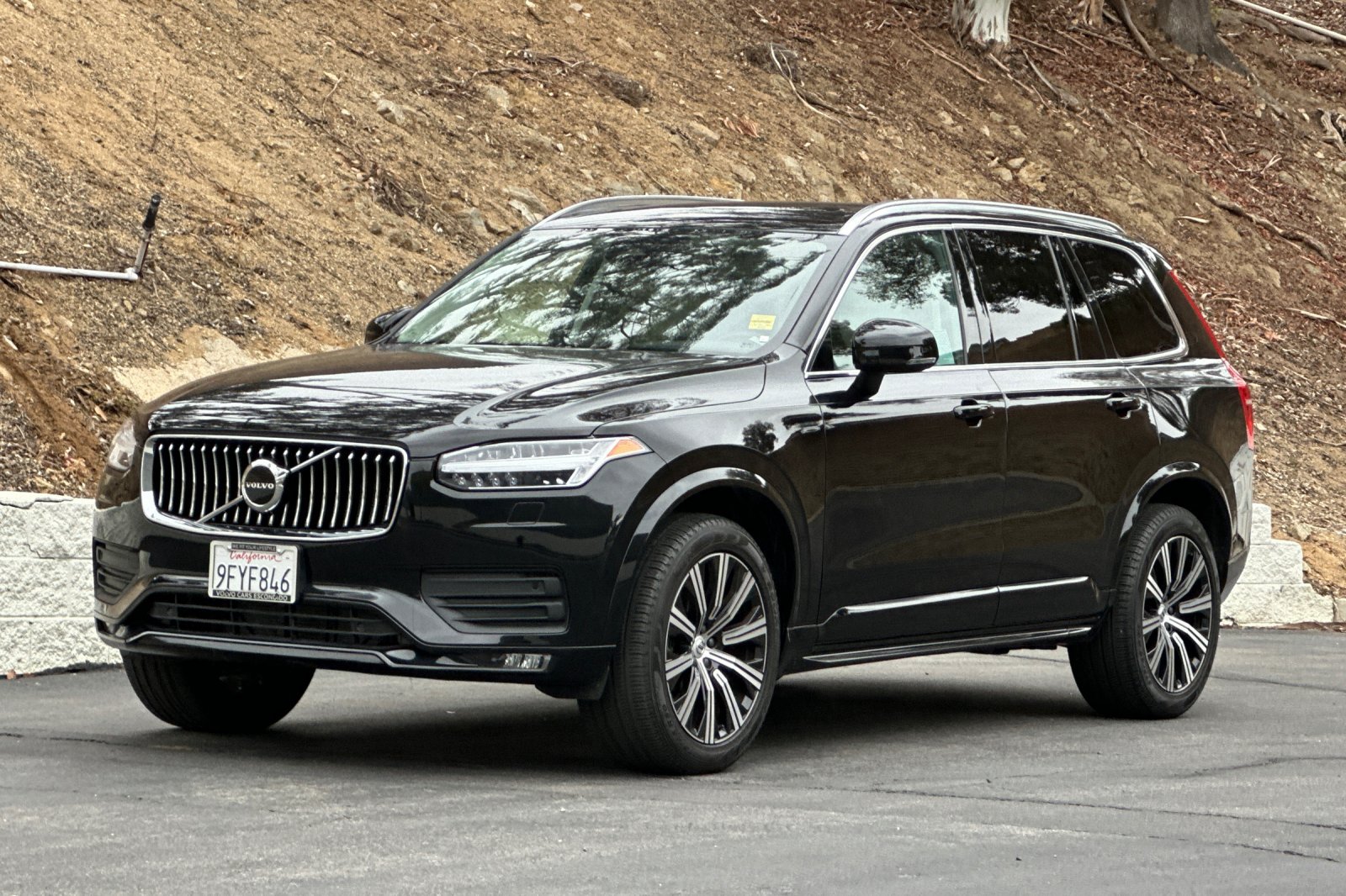 Certified 2023 Volvo XC90 B6 Core w/ Protection Package Premier AWD/4WD image 9