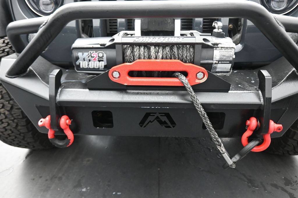 Used 2016 Jeep Wrangler Unlimited Rubicon w/ Connectivity Group AWD/4WD image 40