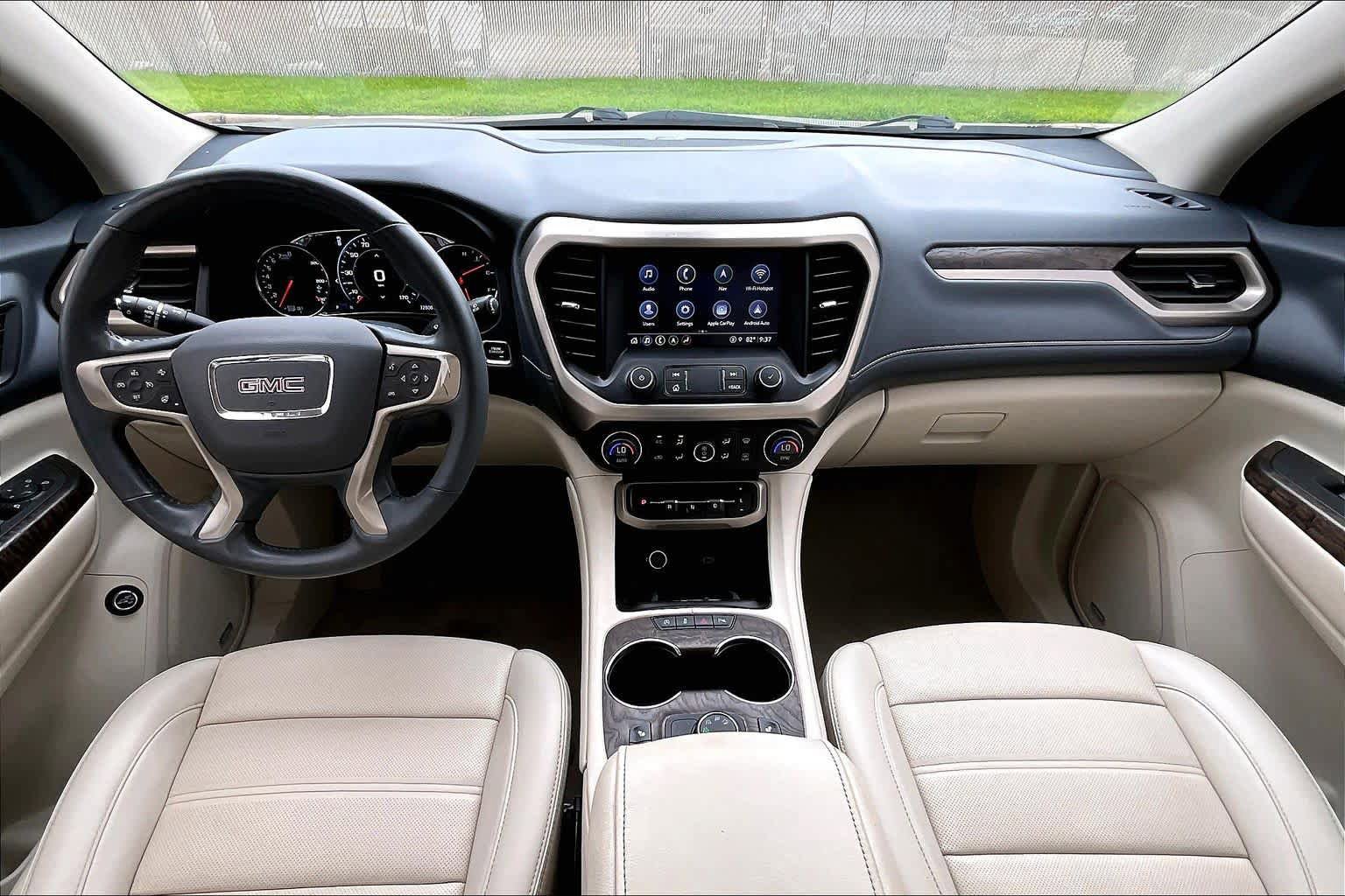 Used 2021 GMC Acadia Denali AWD/4WD image 14
