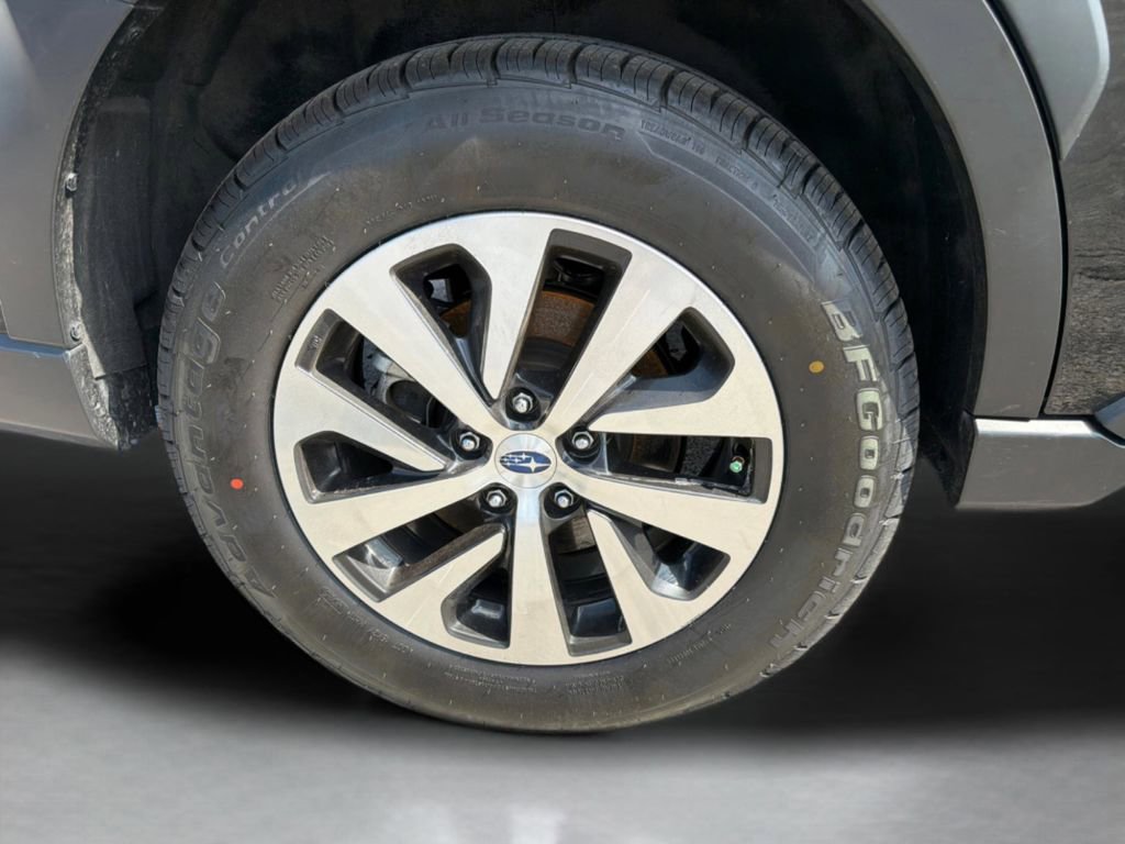 Used 2024 Subaru Outback Premium AWD/4WD image 7