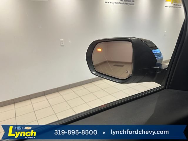 Used 2024 Chevrolet Traverse RS AWD/4WD image 18