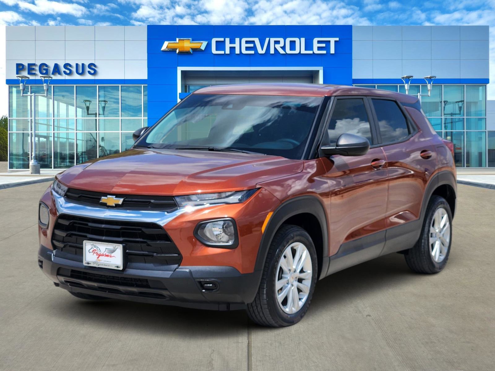 Certified 2021 Chevrolet TrailBlazer LS FWD image 2