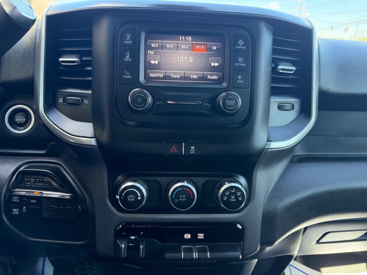Used 2021 RAM 2500 Big Horn AWD/4WD image 14