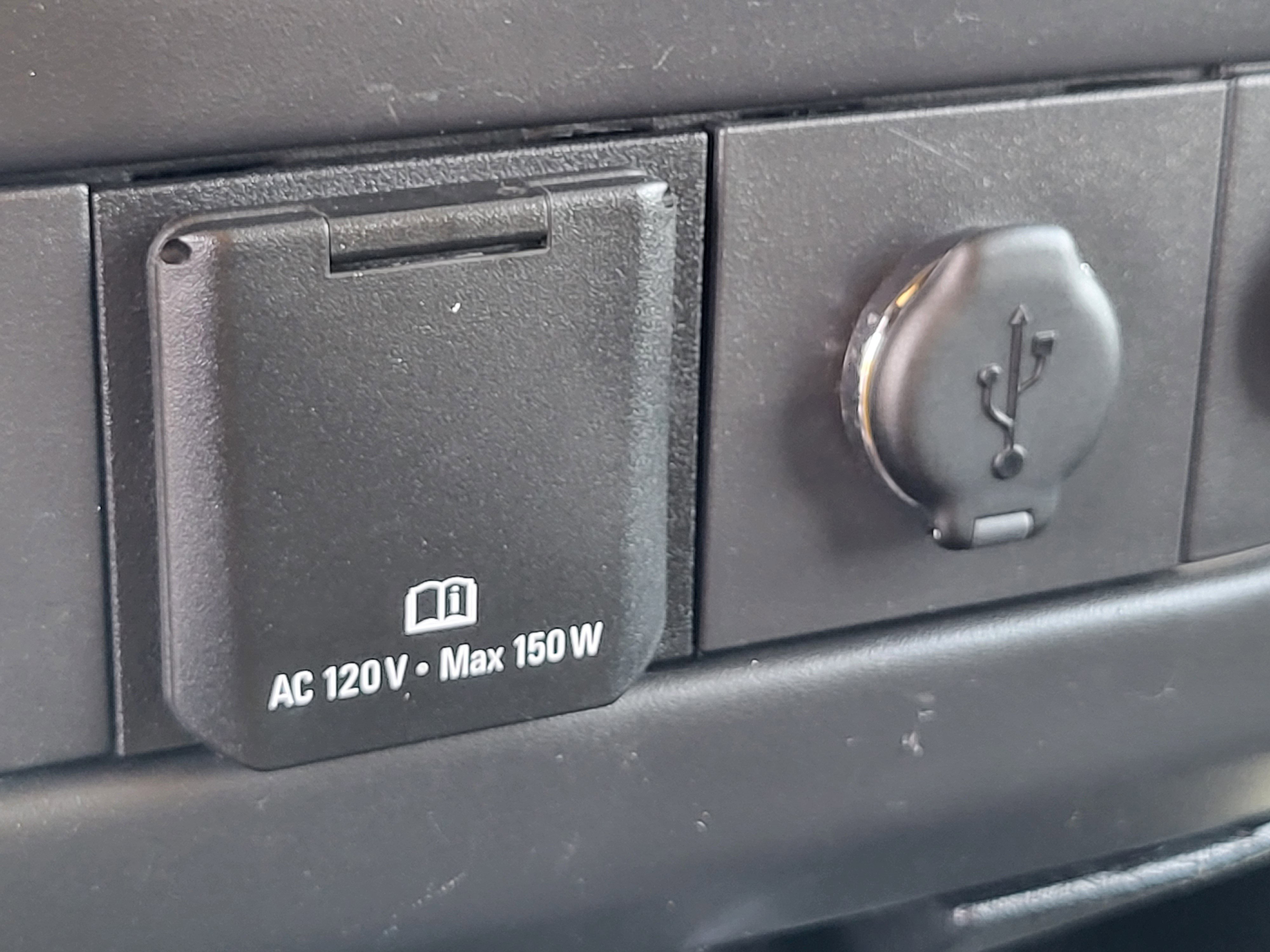 Used 2017 GMC Savana 3500 RWD image 17