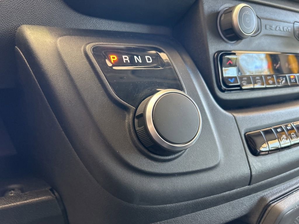 Used 2024 RAM ProMaster 3500 w/ Delivery Van Package image 8