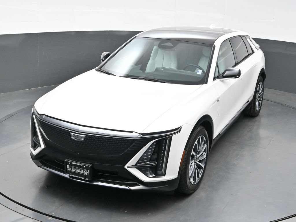 Certified 2024 Cadillac Lyriq Sport AWD/4WD image 31