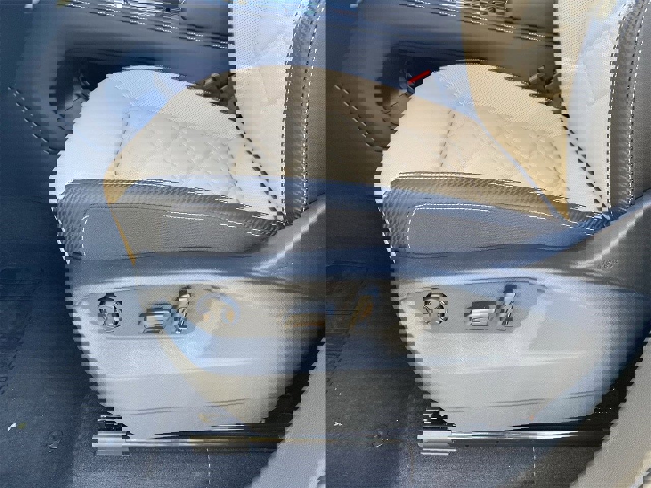 New 2026 Volkswagen Atlas Cross Sport SE image 16