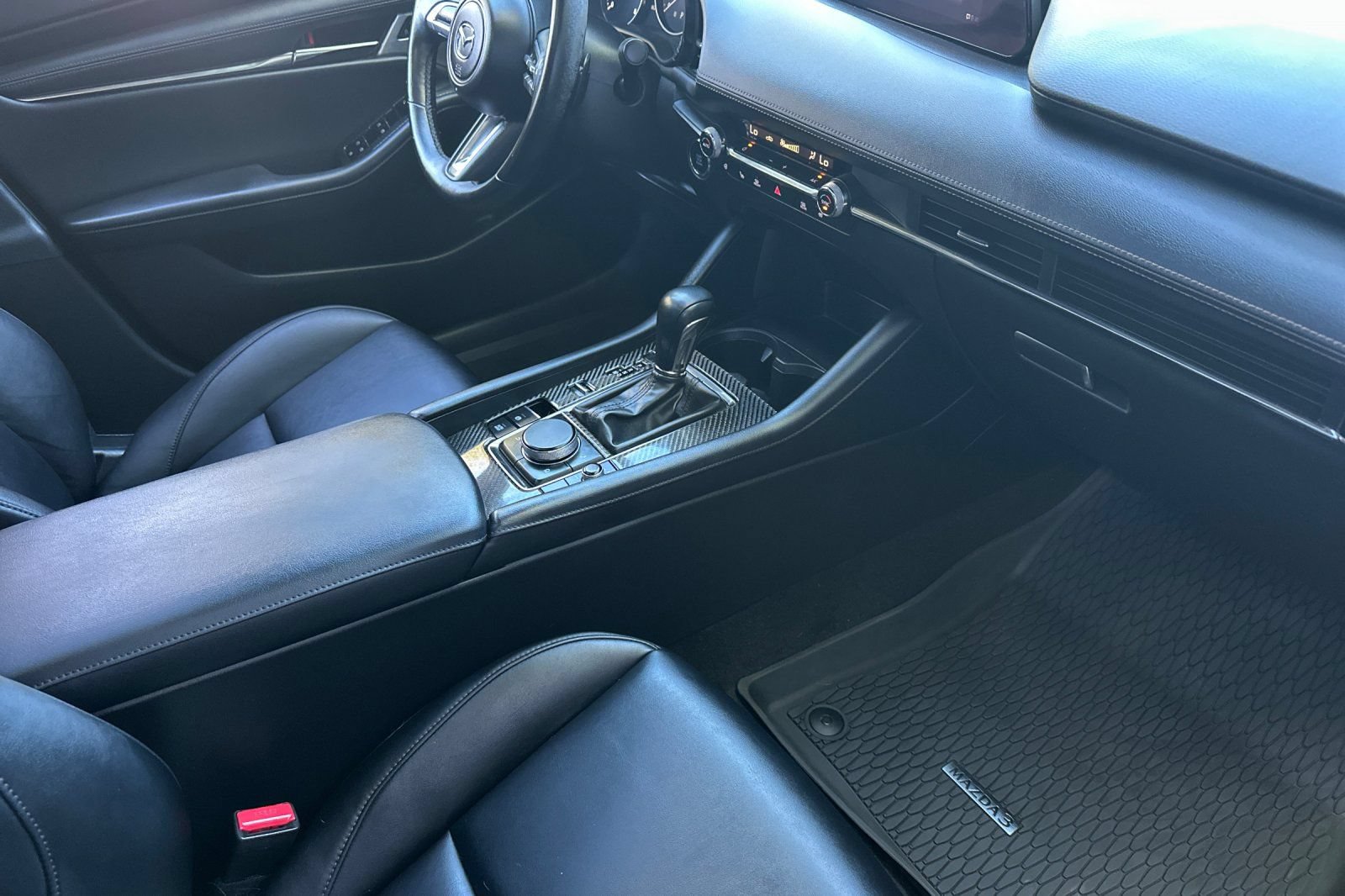 Used 2022 MAZDA MAZDA3 s AWD/4WD image 17