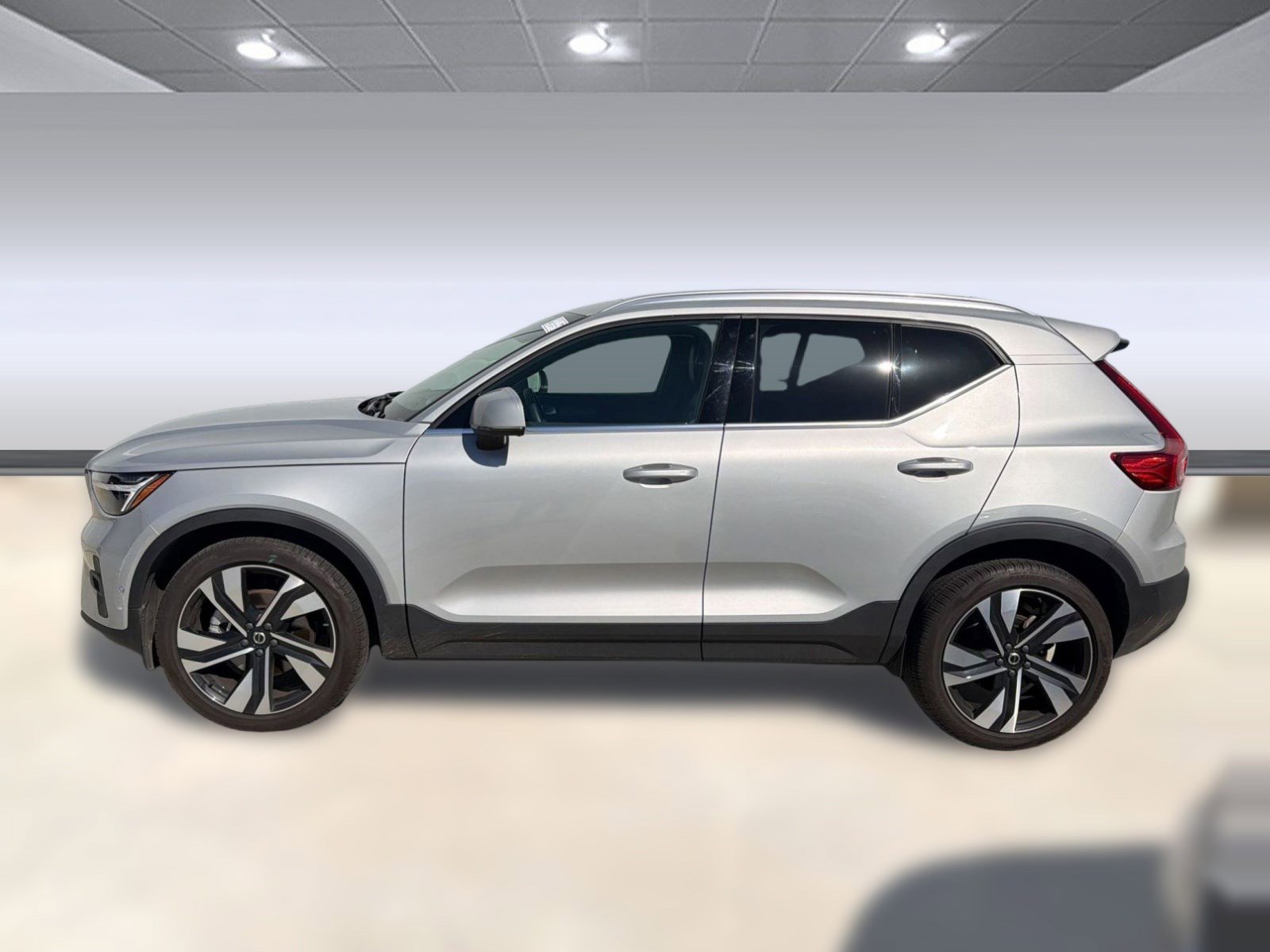Certified 2023 Volvo XC40 B5 Ultimate w/ Protection Package Premier video 2