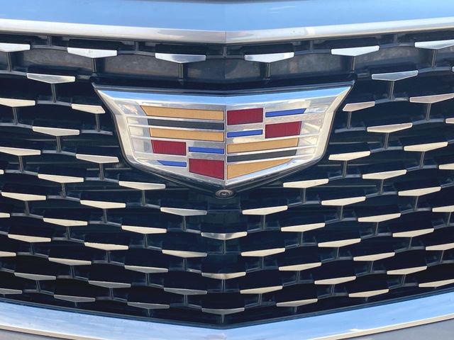 Used 2022 Cadillac XT6 Premium Luxury w/ Technology Package FWD image 32