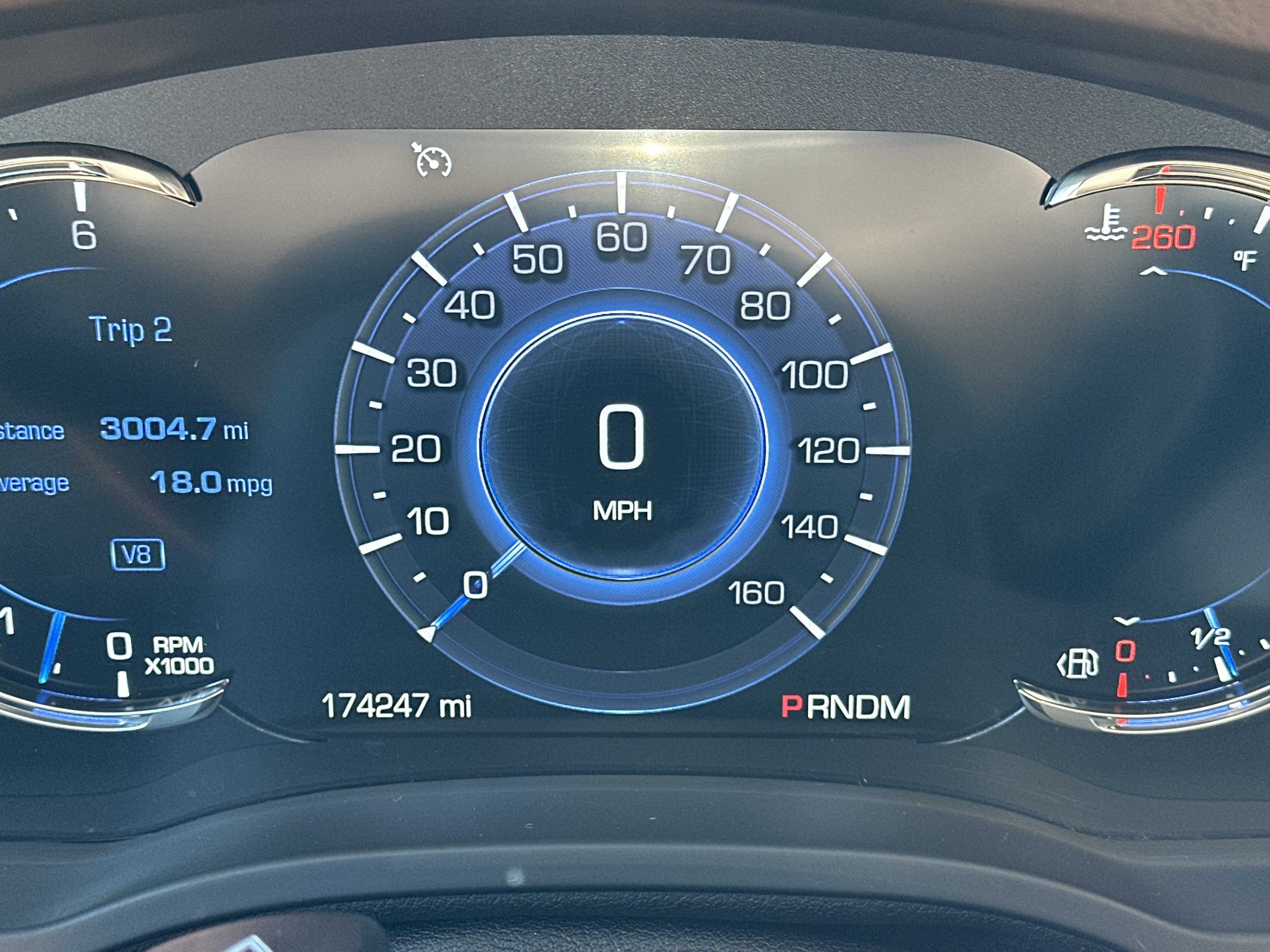 Used 2016 Cadillac Escalade ESV Luxury RWD image 23