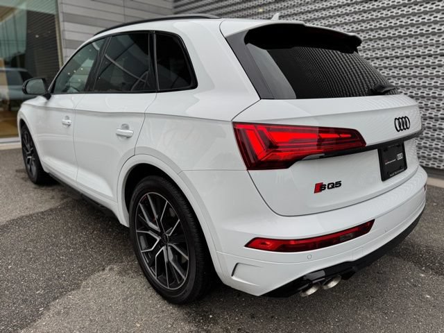 Certified 2025 Audi SQ5 Premium Plus w/ Premium Plus Package AWD/4WD image 3