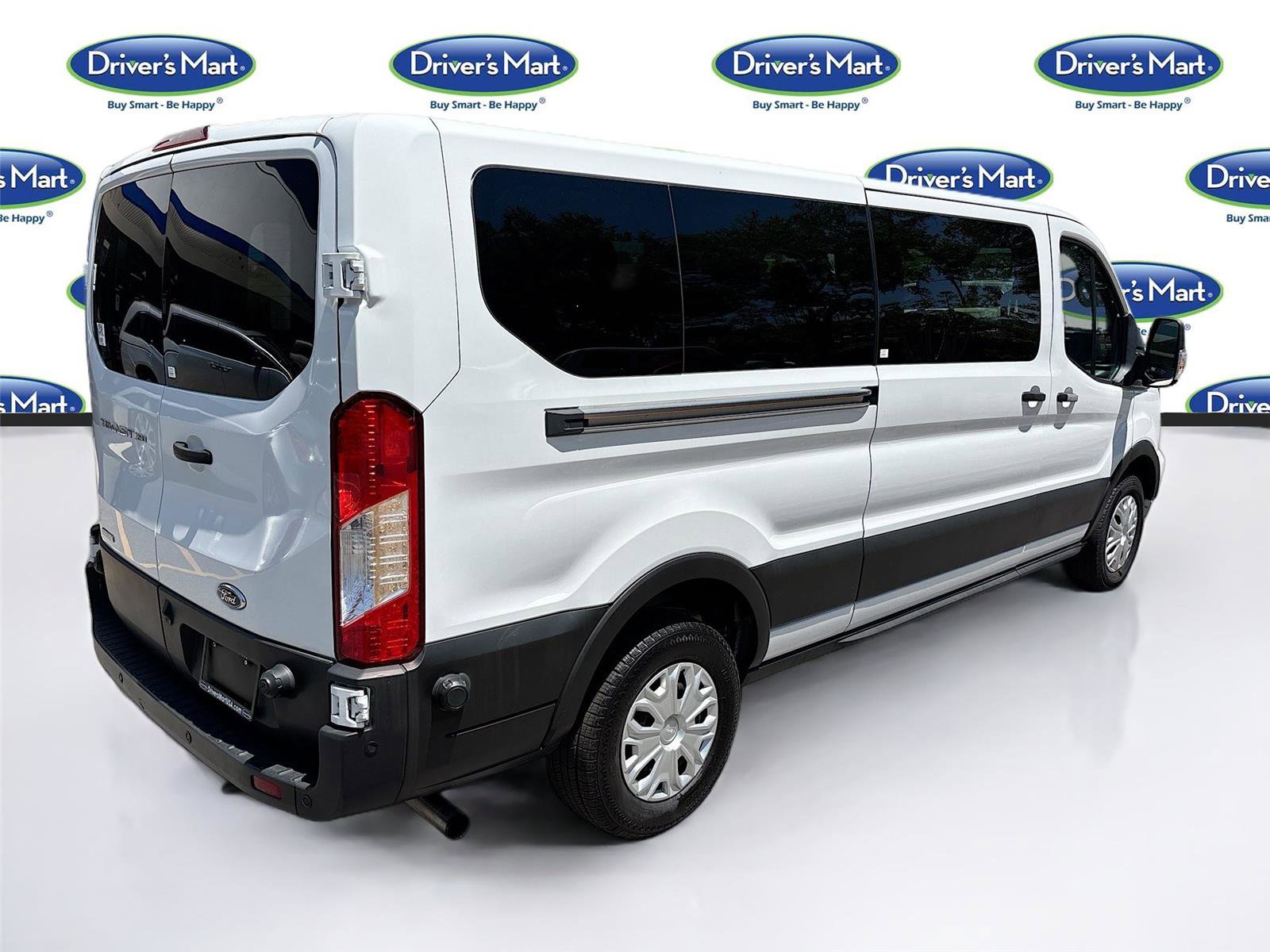 Used 2024 Ford Transit 350 XLT RWD image 7