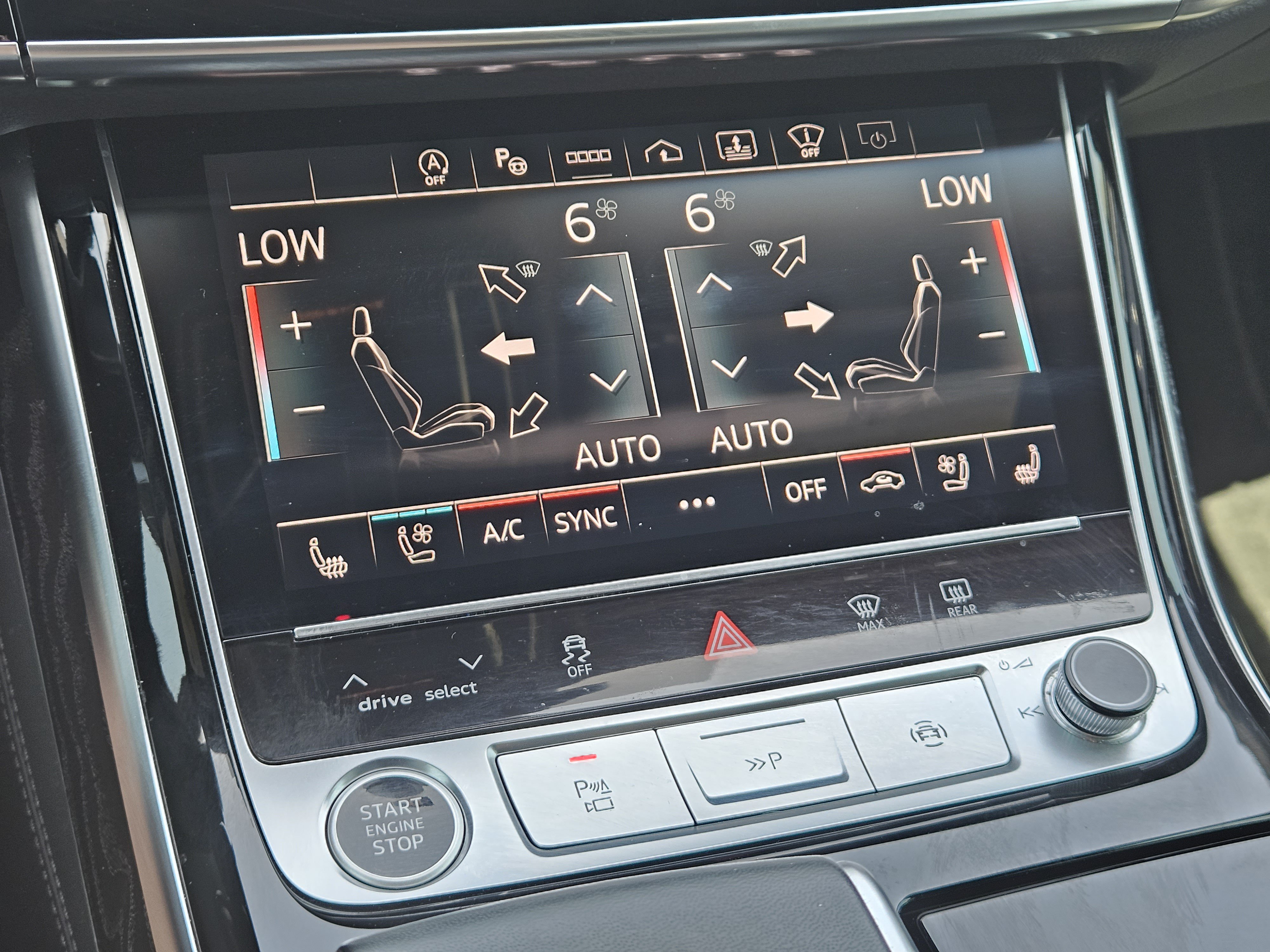 Used 2024 Audi A8 L 3.0T AWD/4WD image 19
