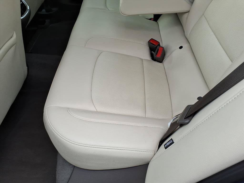 Used 2024 Chevrolet Malibu LT FWD image 21