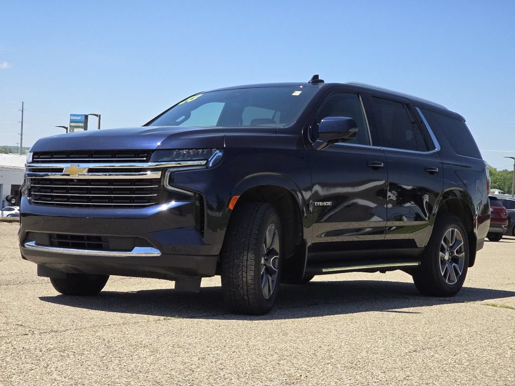 Used 2023 Chevrolet Tahoe LT w/ Luxury Package AWD/4WD image 17