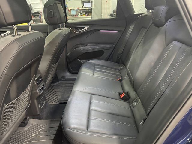 Used 2023 Audi Q4 e-tron Prestige AWD/4WD image 34