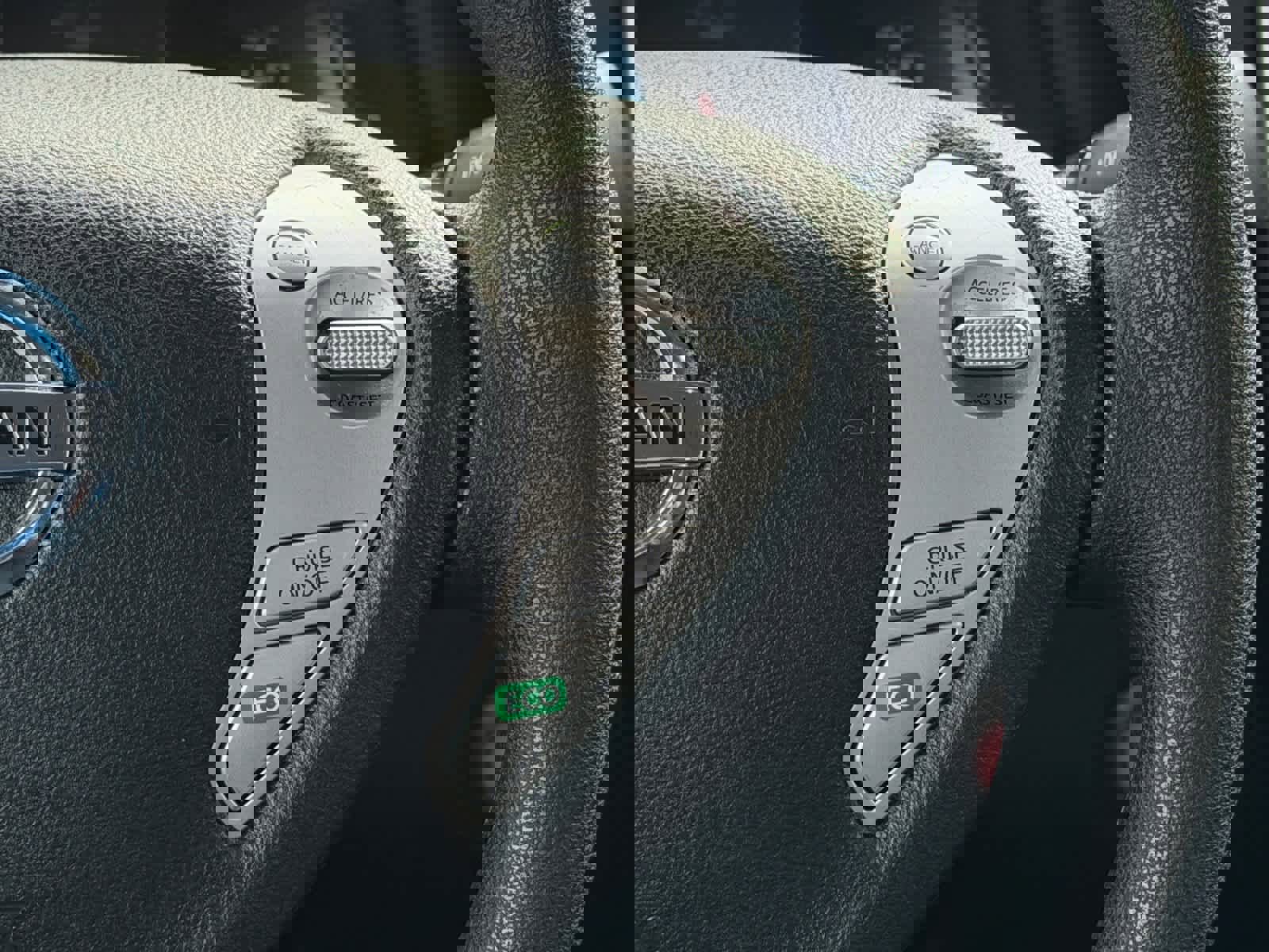 Used 2016 Nissan Leaf S w/ Charger Package image 16