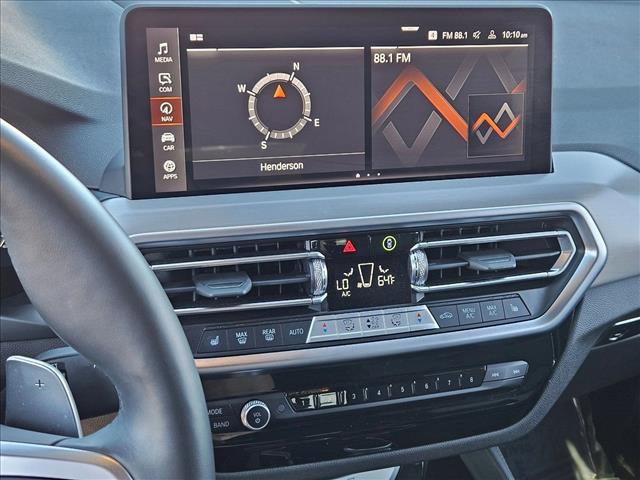 Used 2025 BMW X4 xDrive30i w/ Premium Package image 16