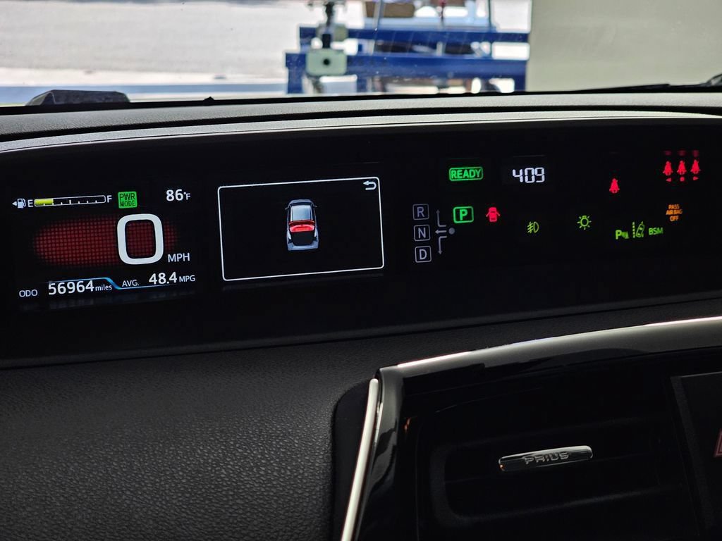 Used 2020 Toyota Prius XLE w/ Advanced Technology Package AWD/4WD image 30