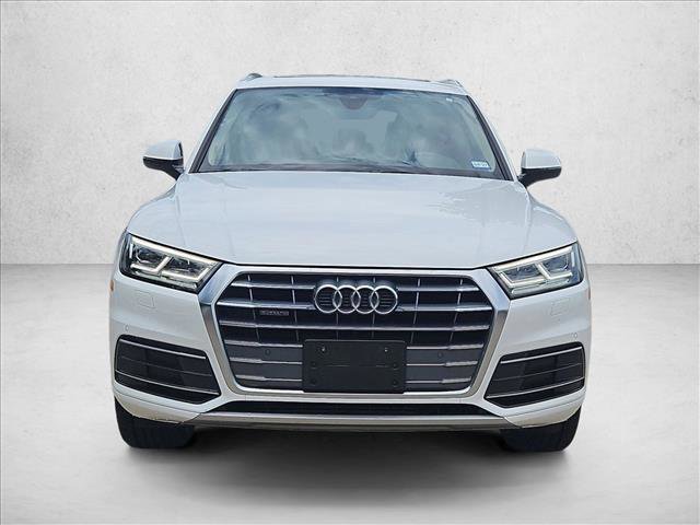Used 2019 Audi Q5 2.0T Premium Plus w/ Premium Plus Package AWD/4WD image 2