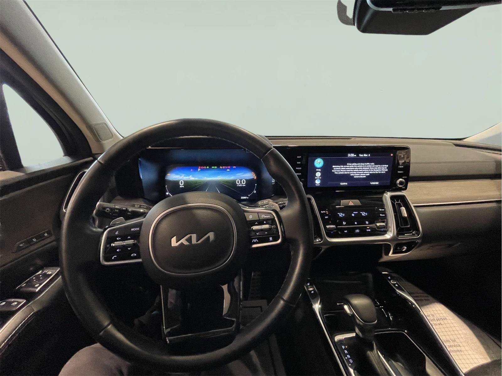 Used 2023 Kia Sorento SX Prestige image 28