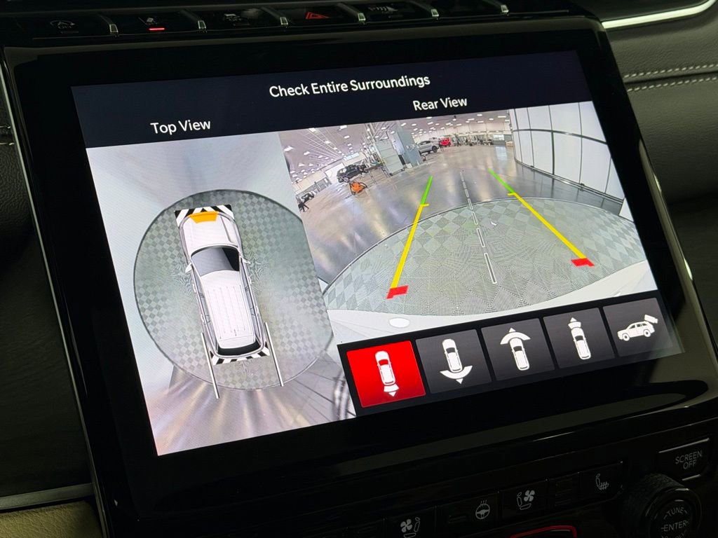 Used 2025 Jeep Grand Cherokee Limited w/ Luxury Tech Group II image 20