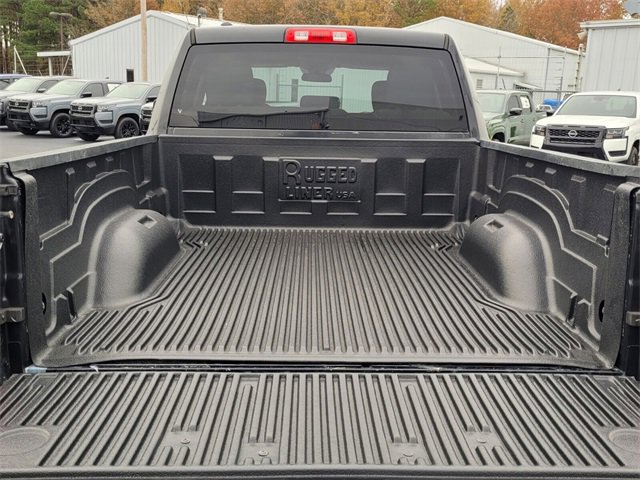 Used 2018 RAM 1500 Express w/ Black Ram 1500 Express Group image 9