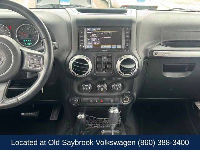 Used 2015 Jeep Wrangler Unlimited Sahara w/ Connectivity Group image 14