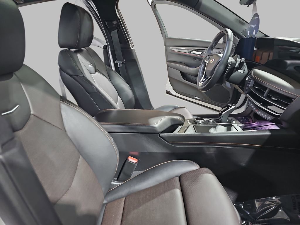 Certified 2025 Cadillac CT5 Sport w/ Technology Package image 13