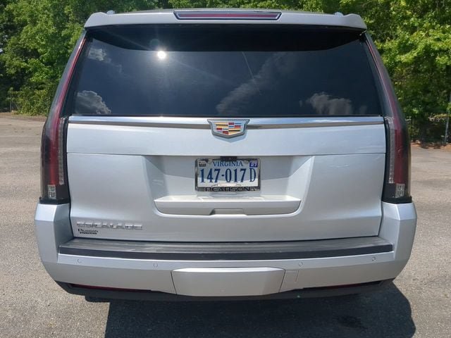 Used 2020 Cadillac Escalade Luxury AWD/4WD image 5