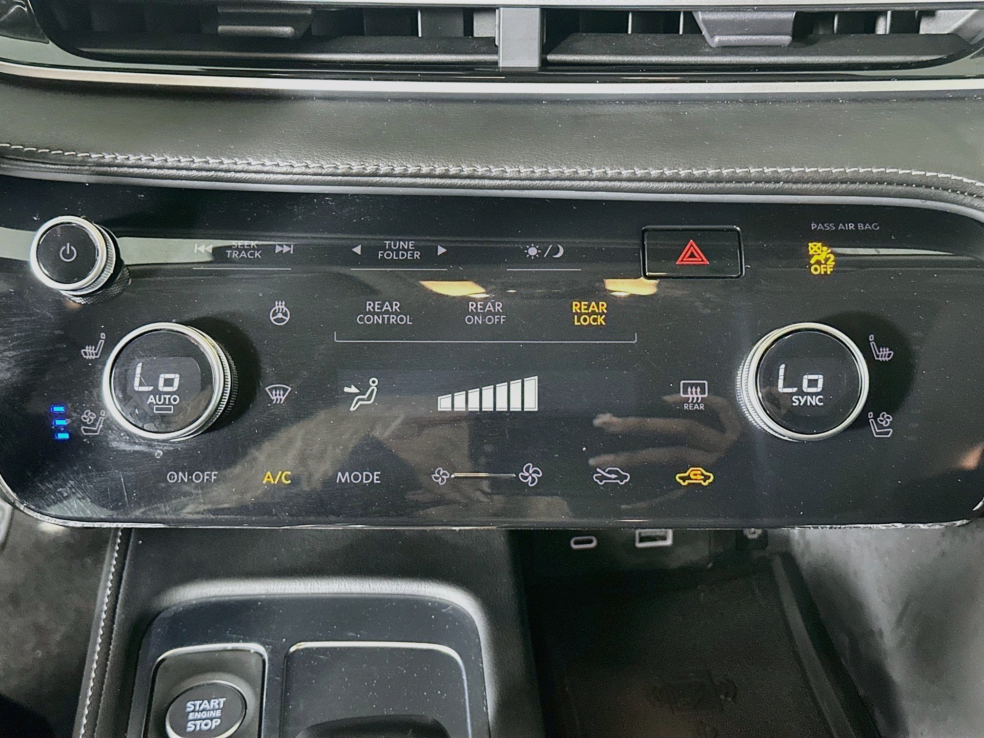 Used 2023 INFINITI QX60 Luxe AWD/4WD image 24