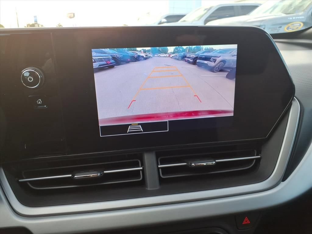 Used 2025 Chevrolet Trax RS w/ Driver Confidence Package FWD image 14
