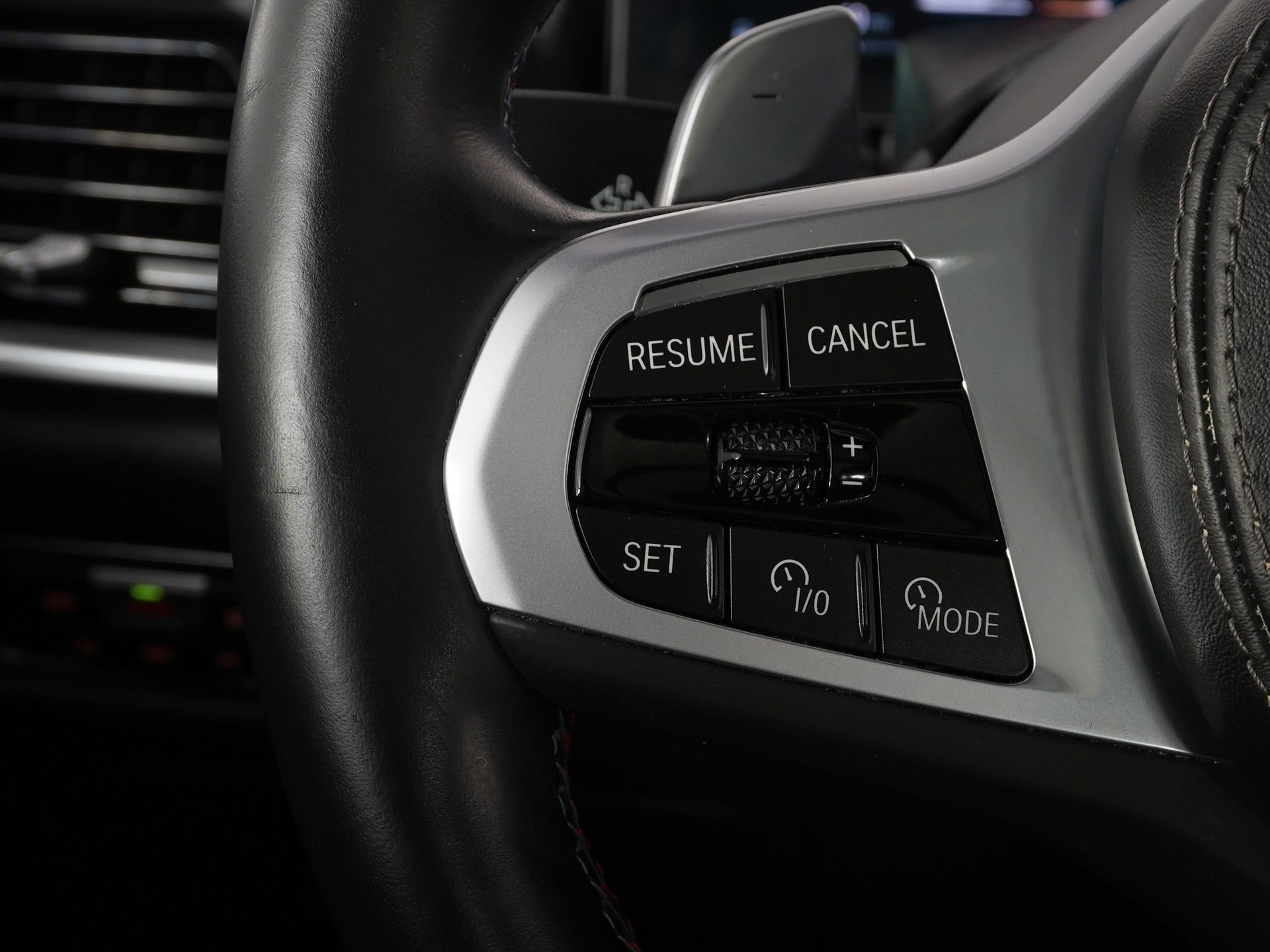 Used 2023 BMW X7 M60i w/ Executive Package AWD/4WD image 18
