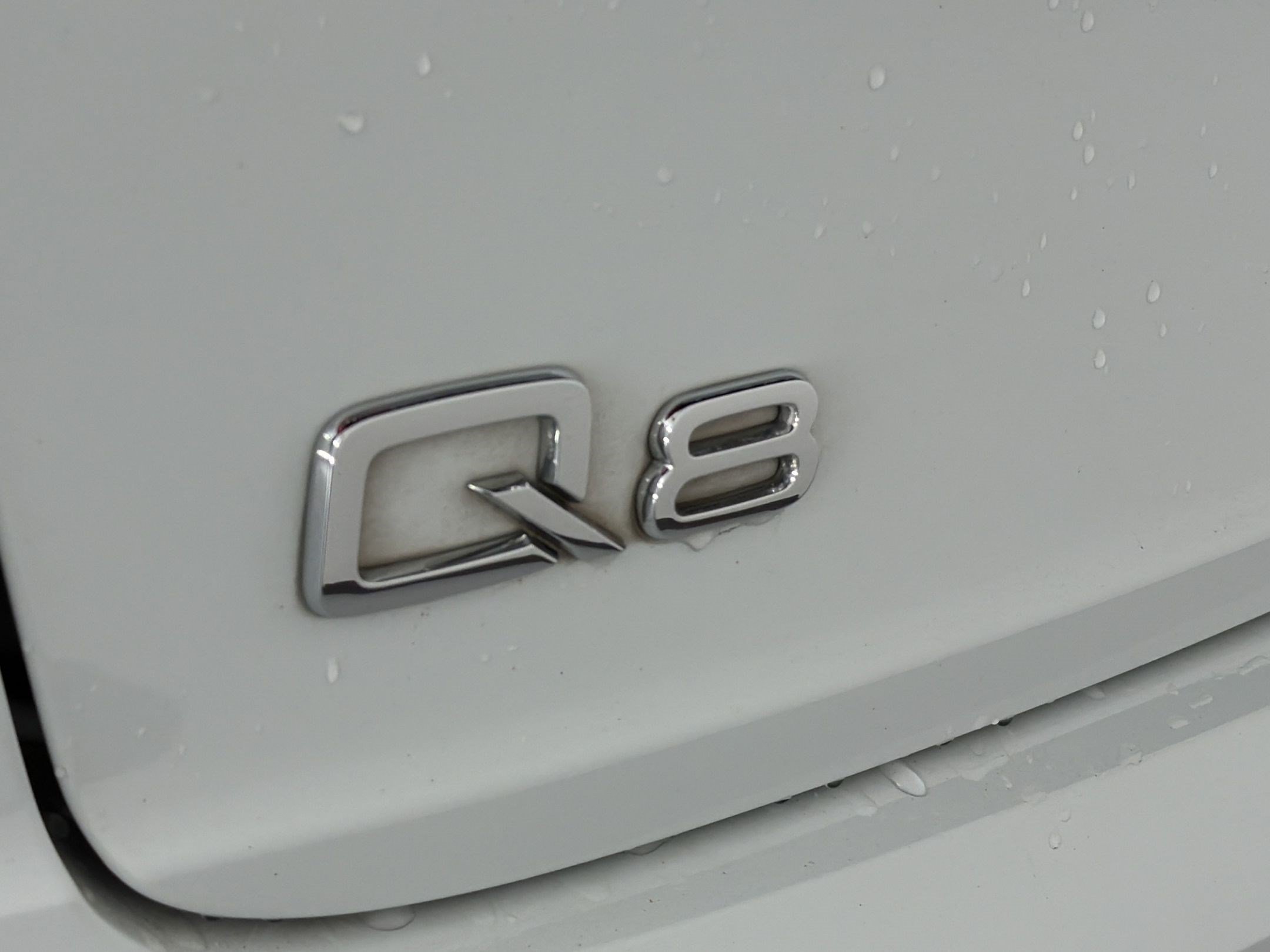Used 2022 Audi Q8 Prestige w/ Prestige Package AWD/4WD image 36