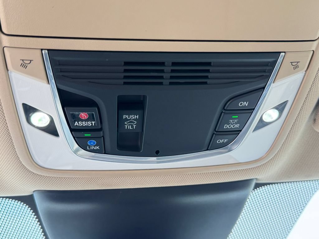 Used 2021 Acura TLX w/ Technology Package FWD image 27