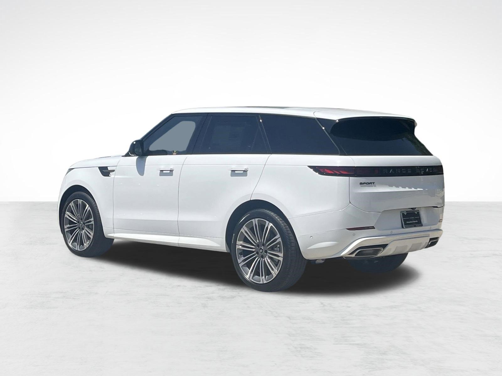 Used 2025 Land Rover Range Rover Sport Dynamic SE image 3