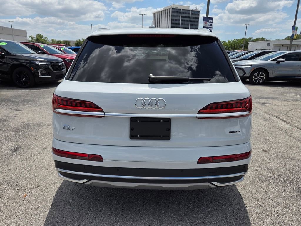 Used 2022 Audi Q7 2.0T Premium Plus AWD/4WD image 13