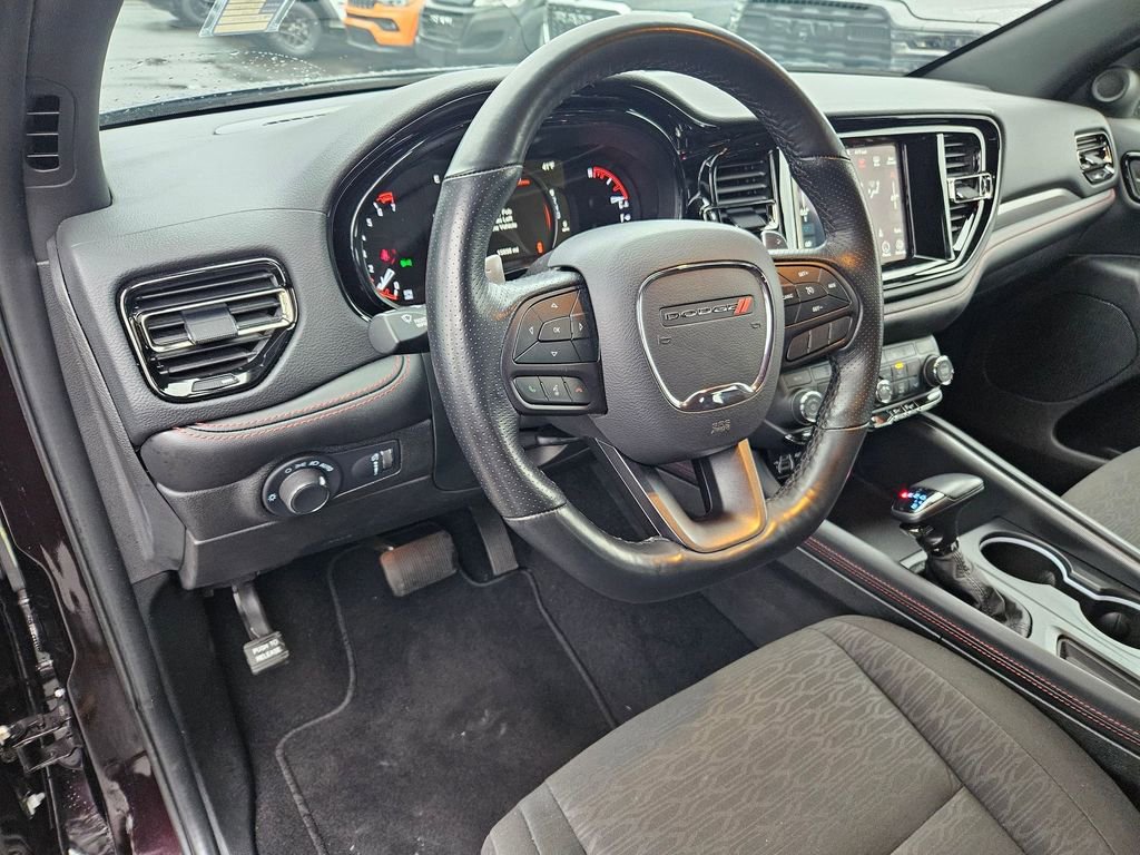 Used 2023 Dodge Durango GT w/ Blacktop Package AWD/4WD image 12