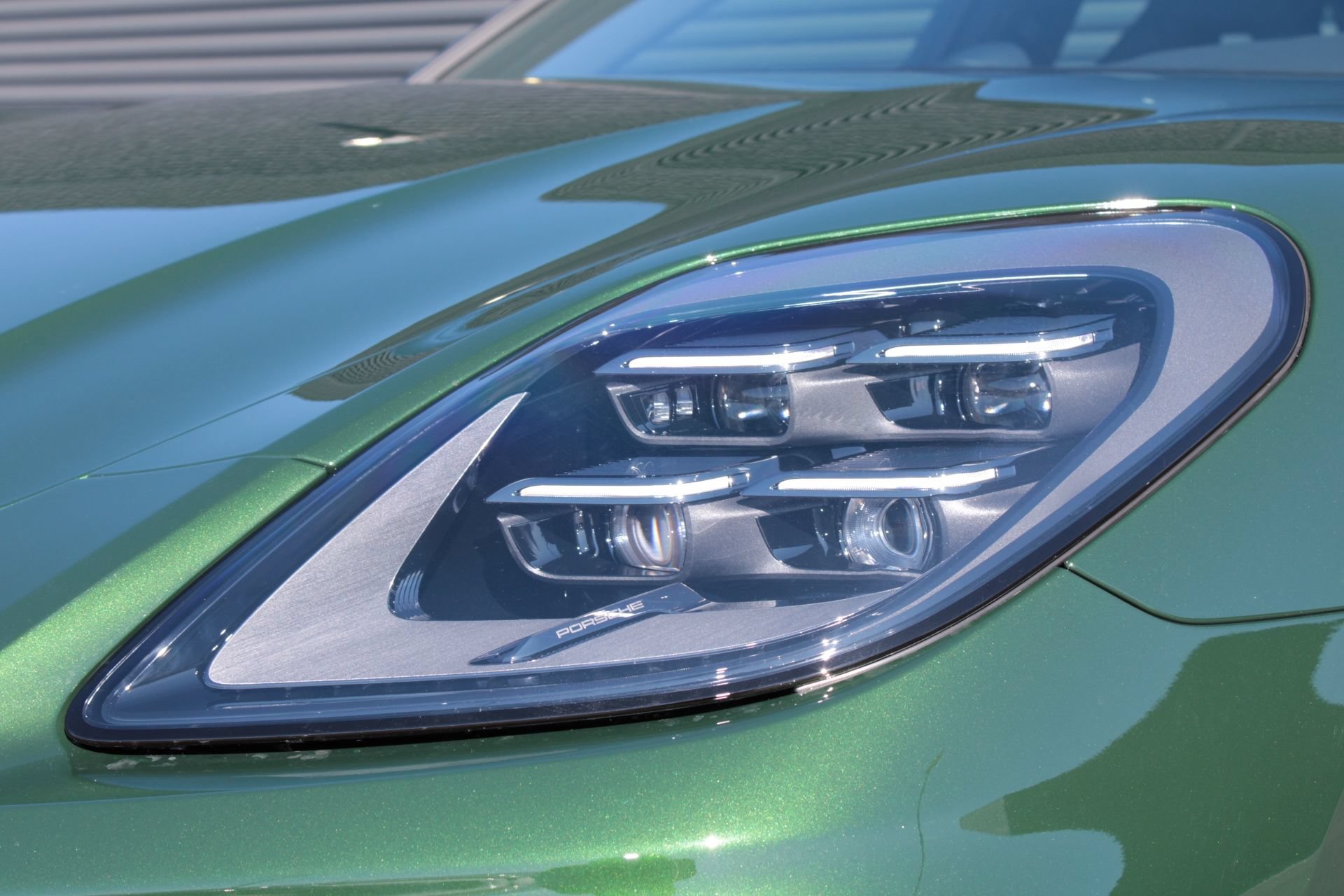 New 2026 Porsche Panamera 4 AWD/4WD image 12