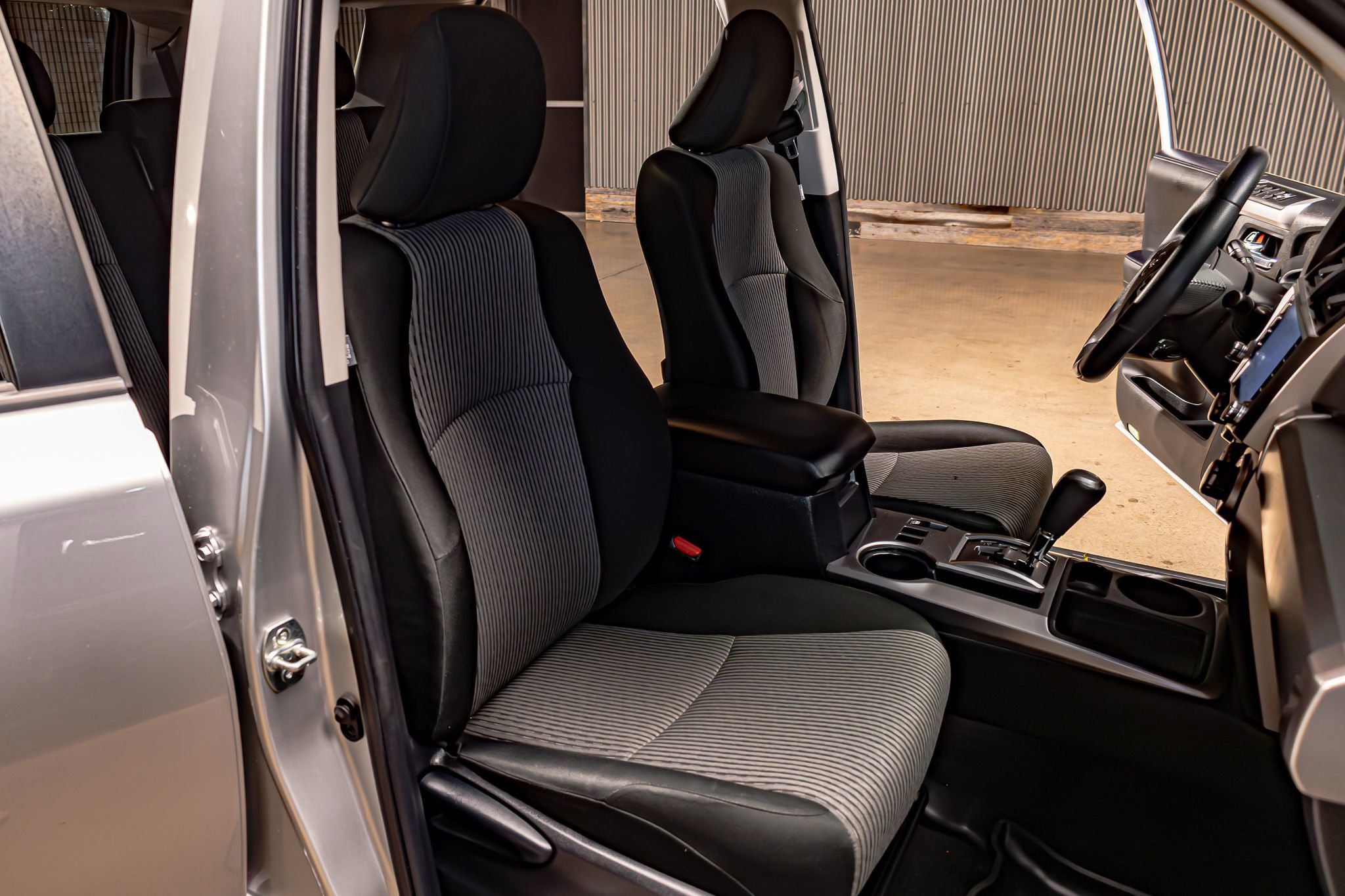 Used 2022 Toyota 4Runner SR5 image 23