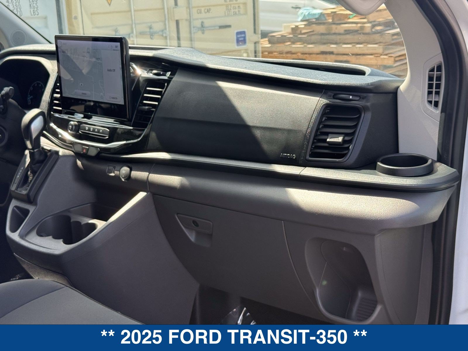 Used 2025 Ford Transit 350 XLT RWD image 17