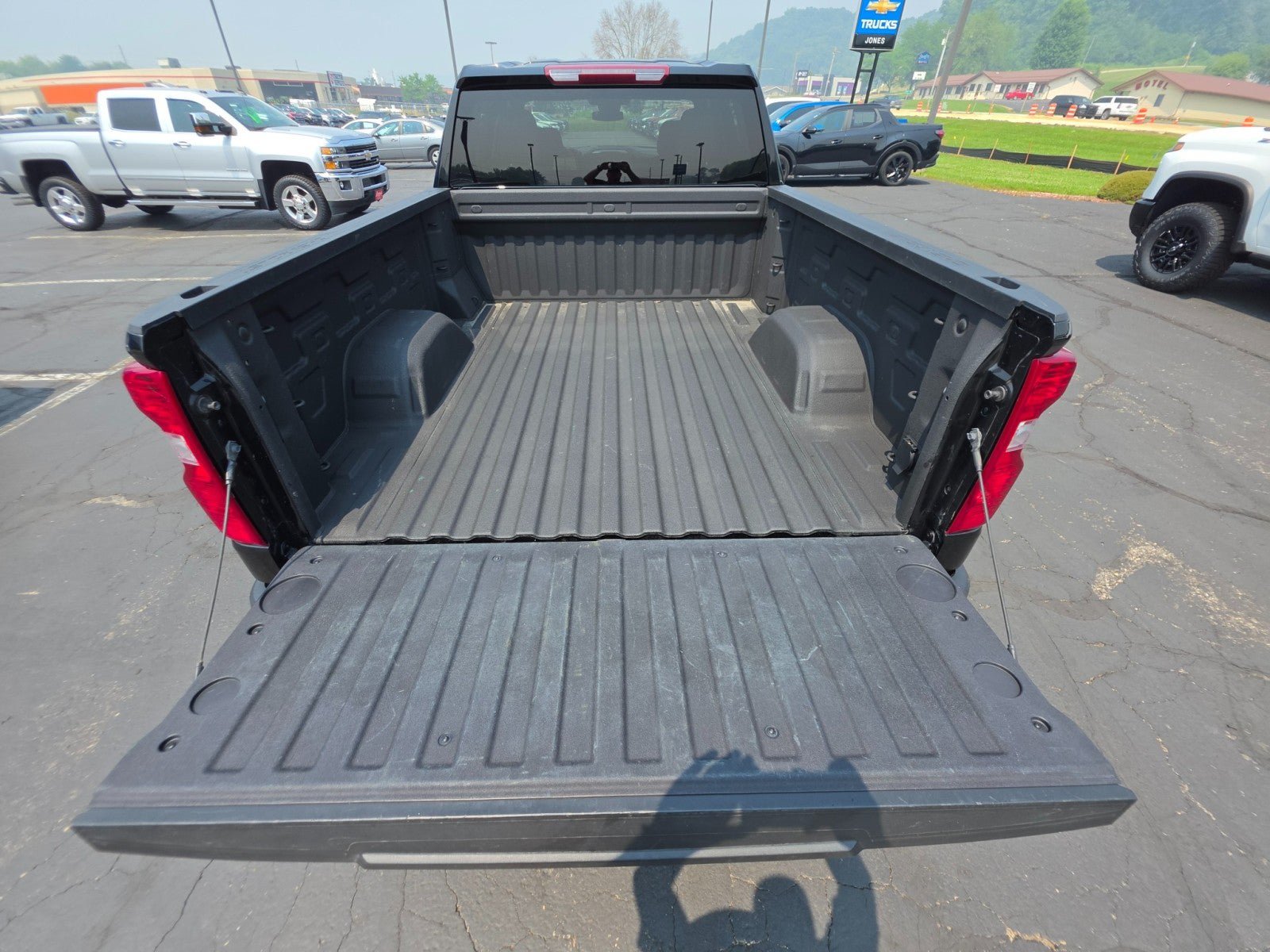 Used 2024 Chevrolet Silverado 1500 Custom w/ Rally Edition AWD/4WD image 19