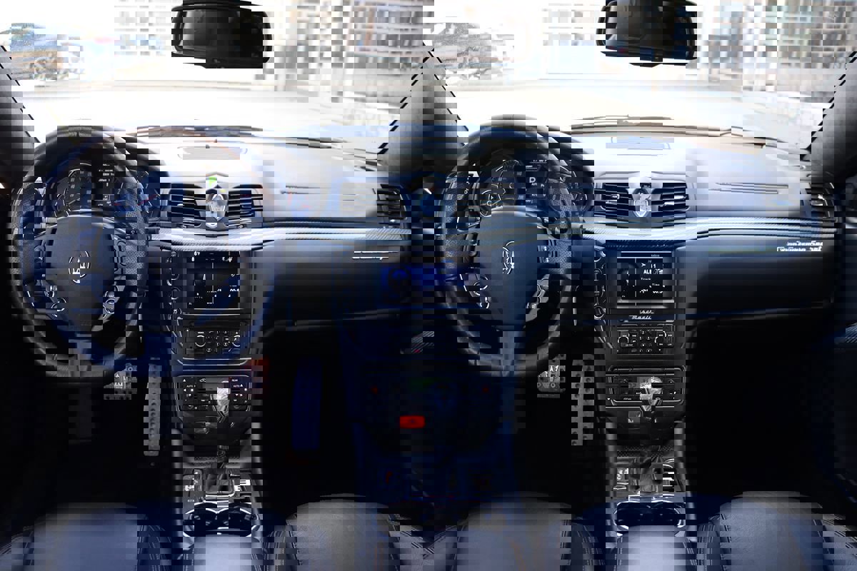 Used 2017 Maserati GranTurismo Sport image 13