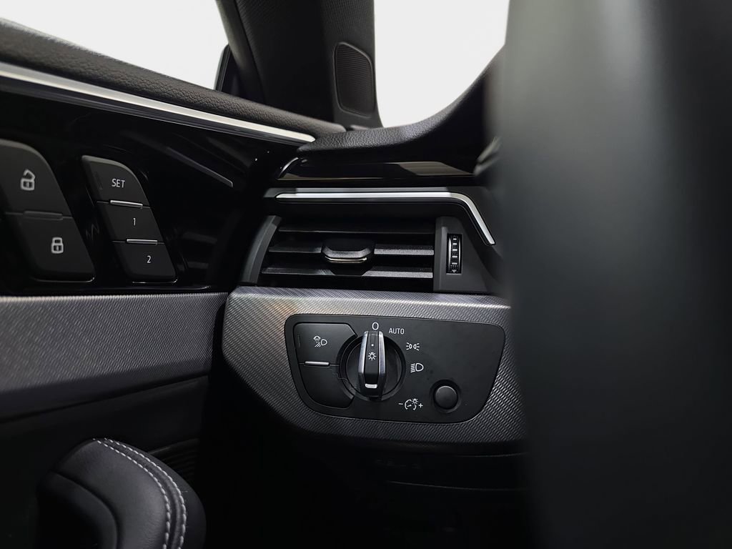 Used 2023 Audi A5 2.0T Premium Plus w/ Premium Plus image 27