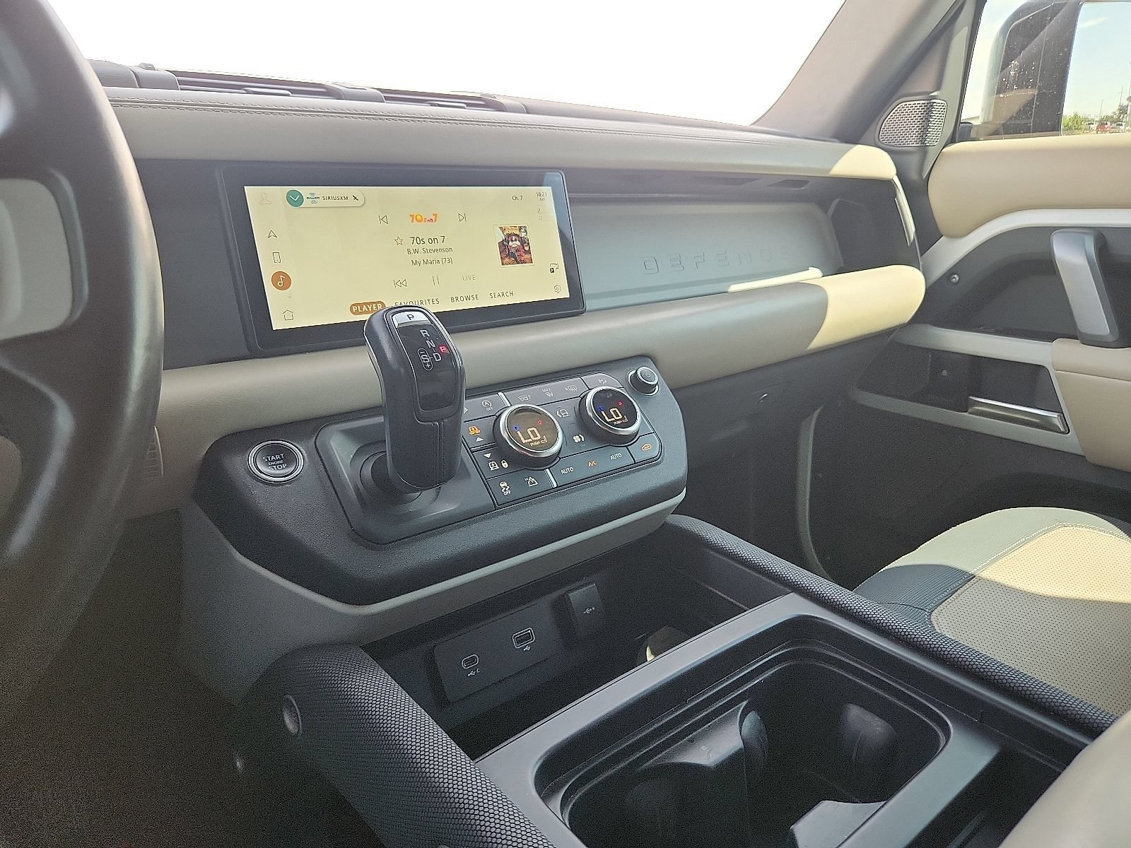 Used 2022 Land Rover Defender 110 X-Dynamic HSE AWD/4WD image 20
