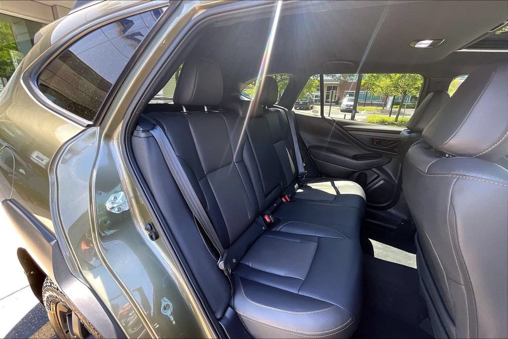 Used 2025 Subaru Outback Wilderness AWD/4WD image 30