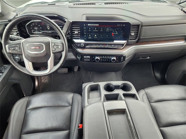 Used 2025 GMC Sierra 1500 SLT image 13