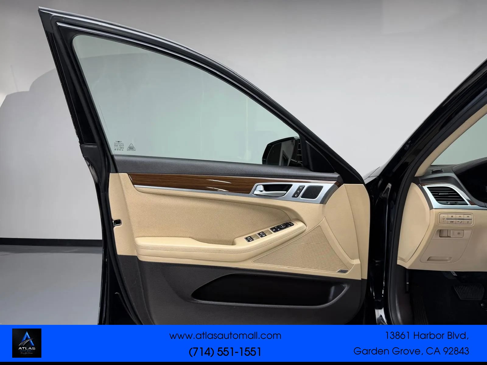 Used 2017 Genesis G80 3.8 w/ Option Group 02 RWD image 24