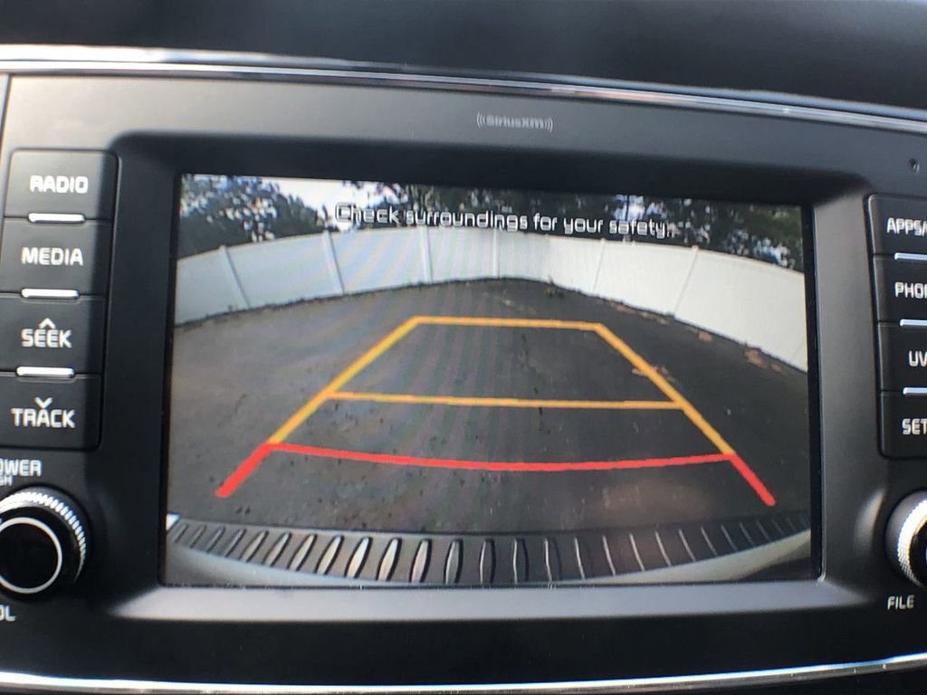 Used 2018 Kia Sedona EX image 37